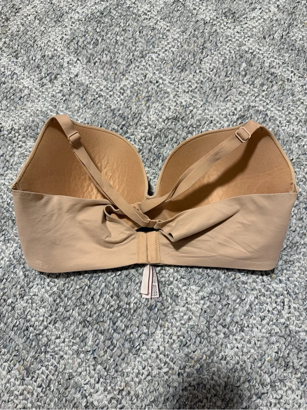 Victoria's Secret Smooth Nude T-Shirt Bra in Tan